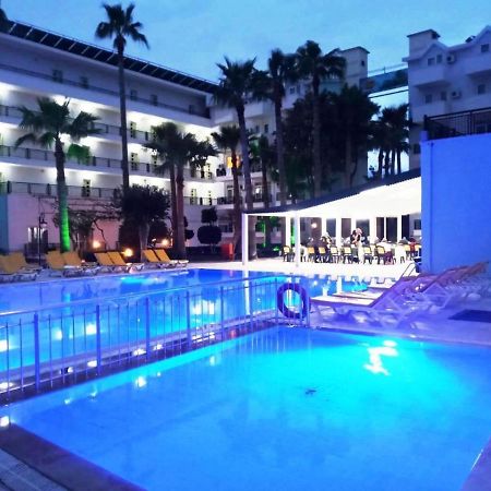 Malibu Resort كمر المظهر الخارجي الصورة